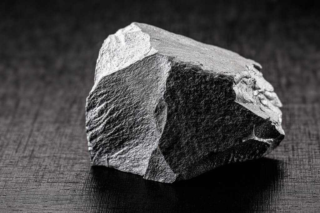 铁矿石或将大幅下跌 海外价格明显弱于国内