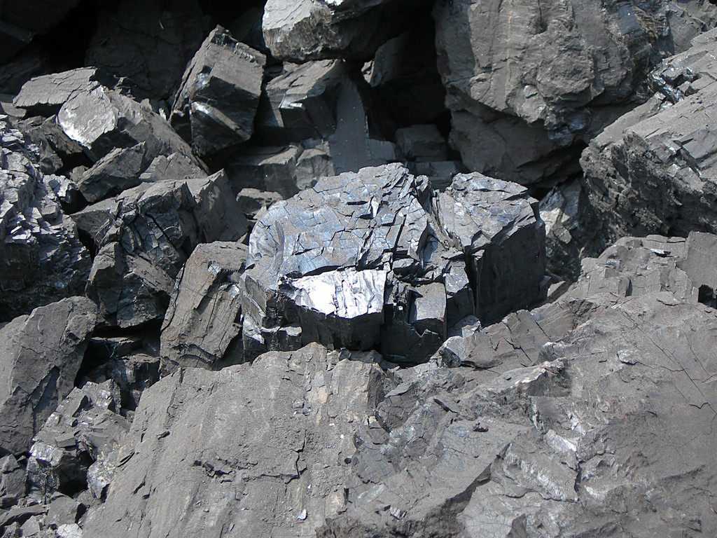 煤矿停限产预期增加 预计短期焦煤或暂稳运行