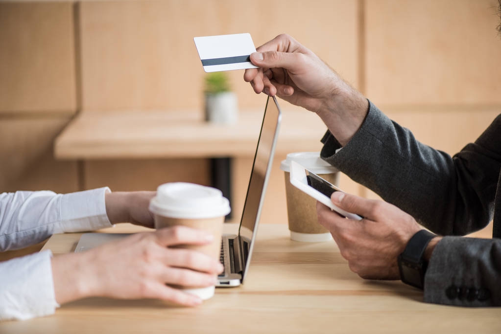“双11”购物节临近 银行信用卡业务营销逐步升温