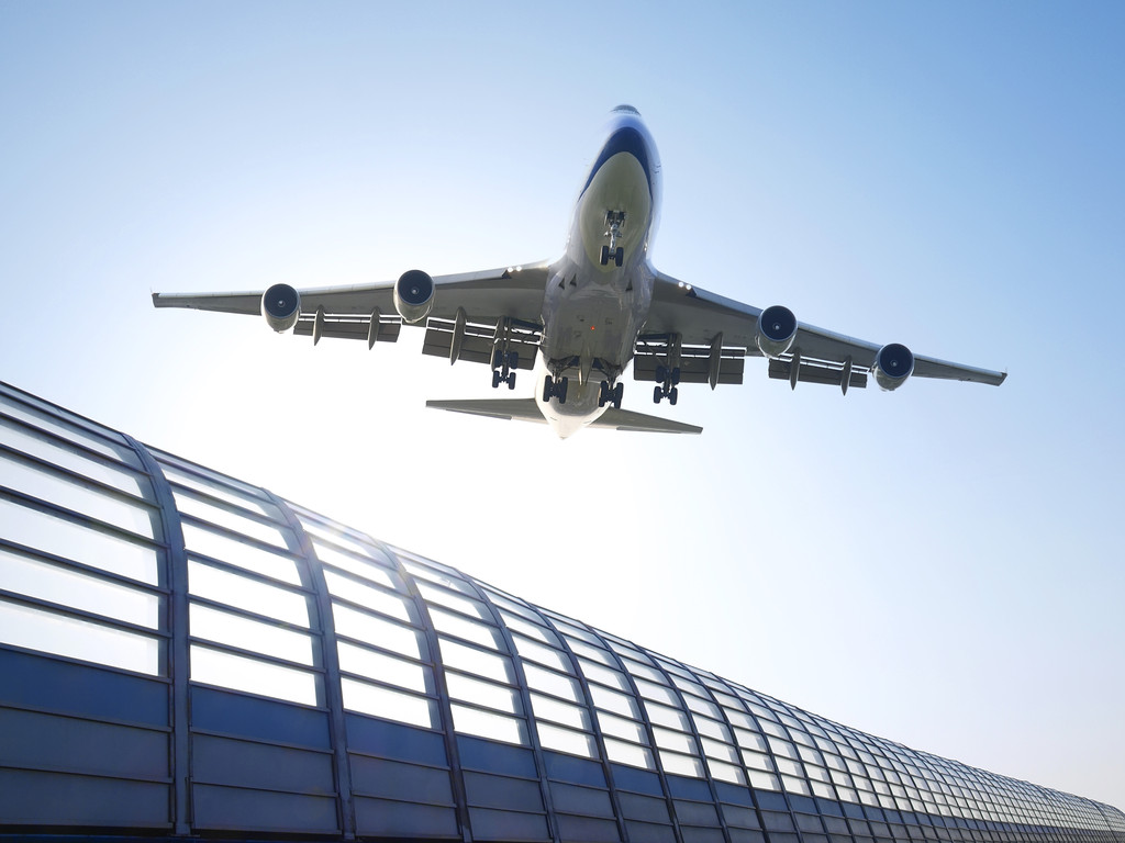 C919訂單紛飛！中國(guó)未來(lái)20年還需9284架客機(jī) 值得期待！