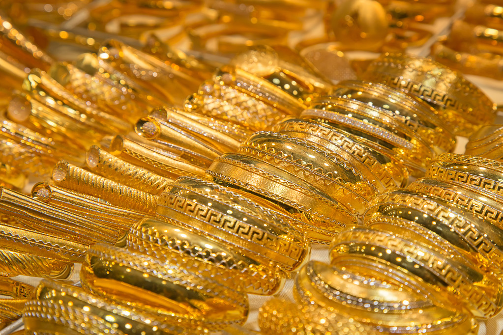 中国黄金集团黄金珠宝股份有限公司 关于召开2022年第三次临时股东大会的通知