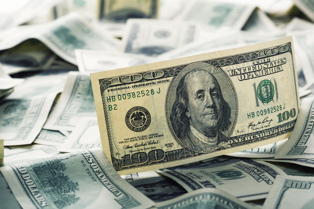 美元扩大涨幅 美联储将公布11月会议记录