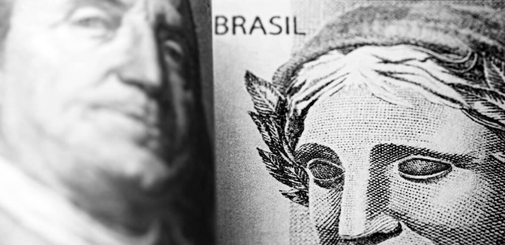 货币危机！美元“割倒”7个国家 巴西守住财富要靠人民币！