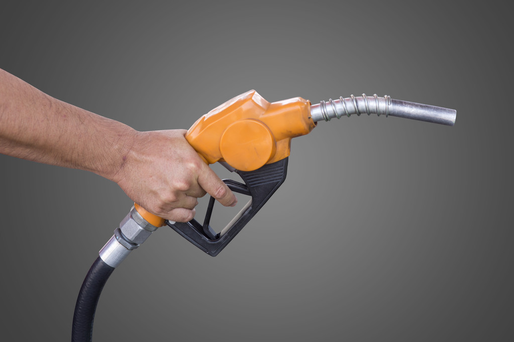 燃料油主力早盘收涨3.36% 后市盘面有何表现？