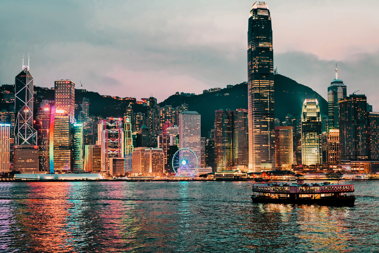 香港与内地“通关”在即 内地旅行社：酒店价格波动幅度较大