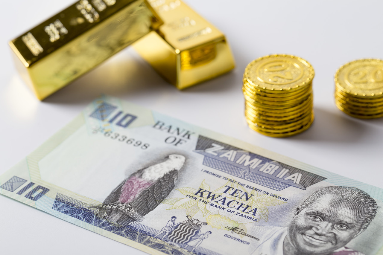 经济数据低于预期 黄金价格窄幅拉升