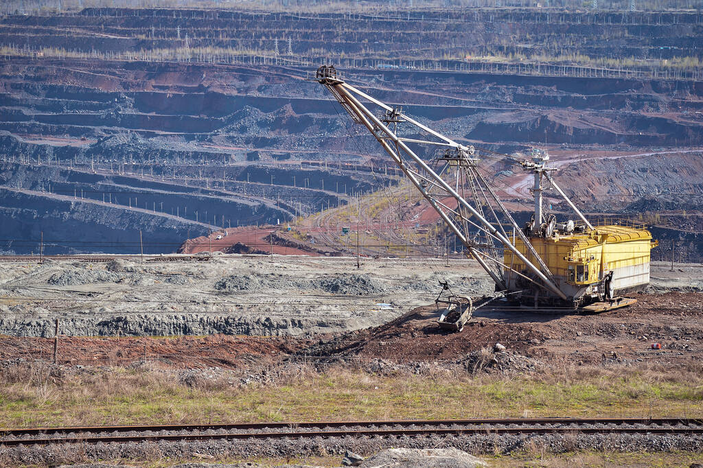铁矿石价格高位较为敏感 矿山发货量震荡增加