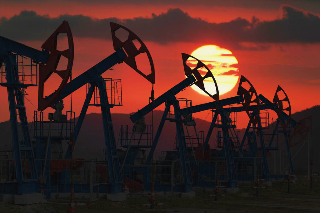 原油主力涨幅超2% 后市该怎么应对？