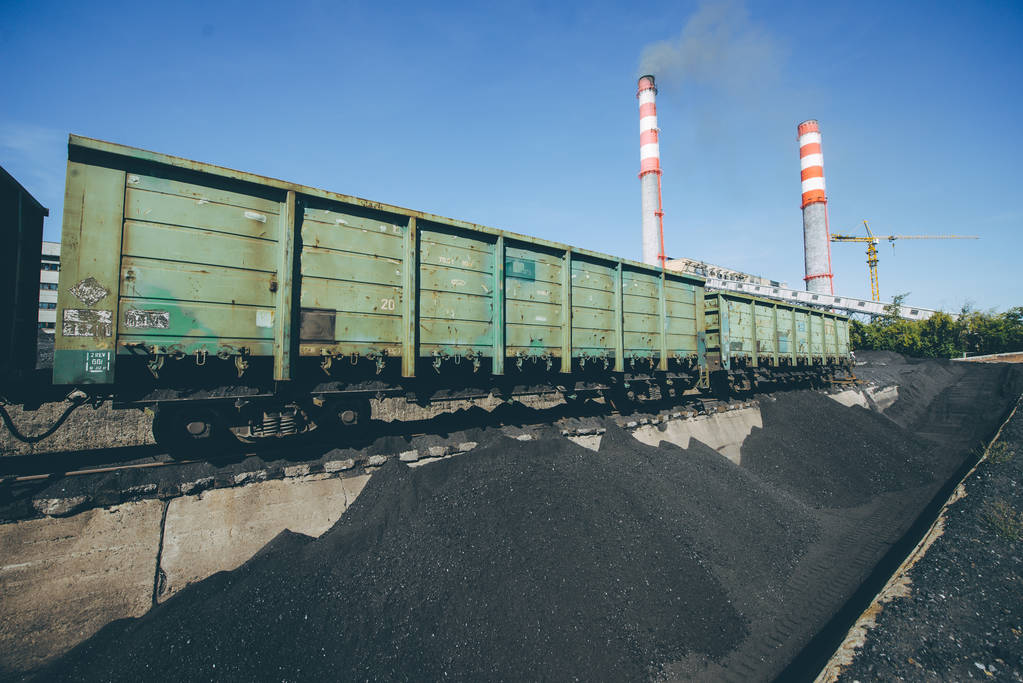 安监趋严态势明显 焦煤期货维持大涨行情