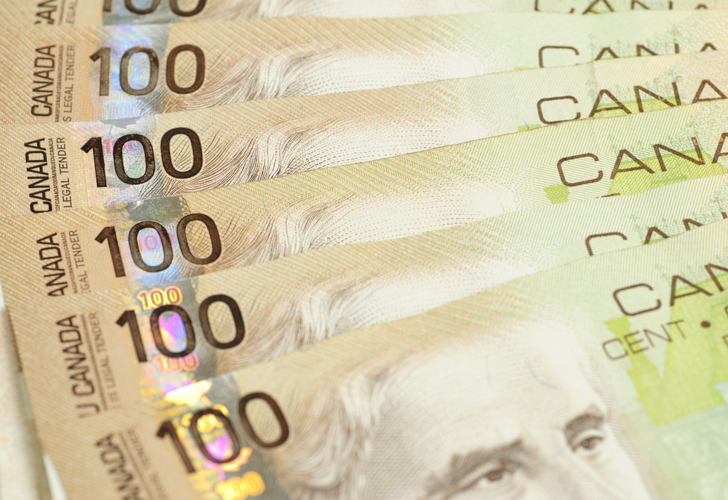 加拿大经济将于明年进入衰退 美元兑加元向1.3900前进