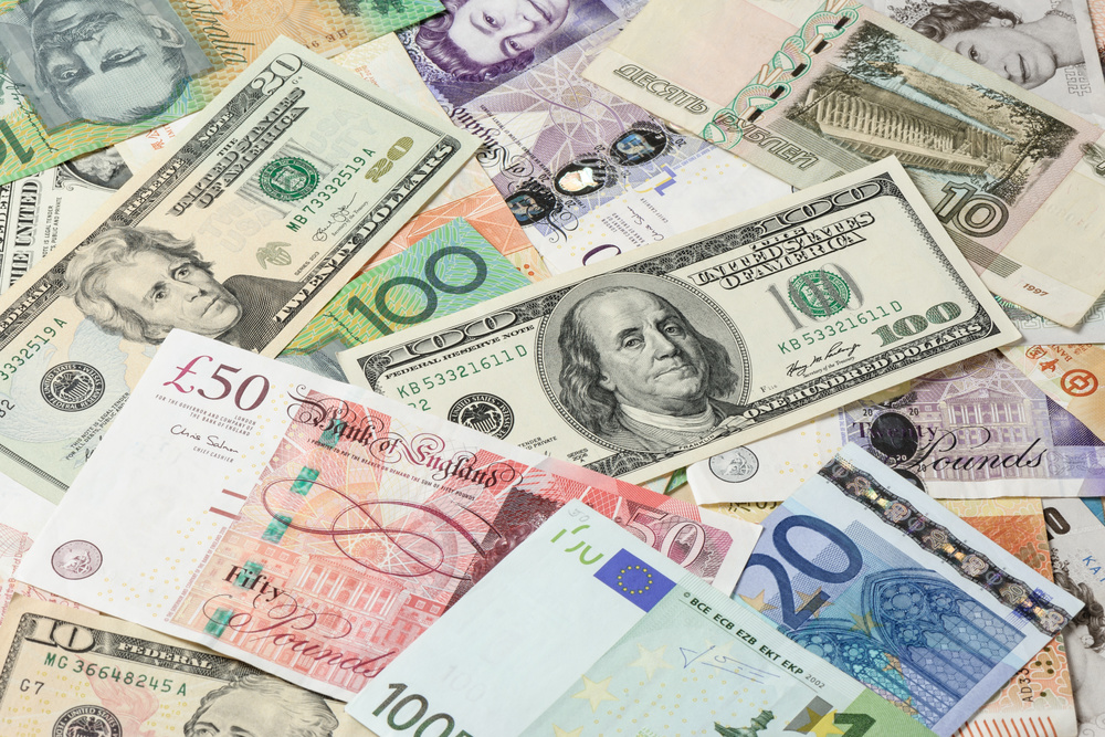 欧洲央行官员称调整货币政策需谨慎 欧元延续涨势