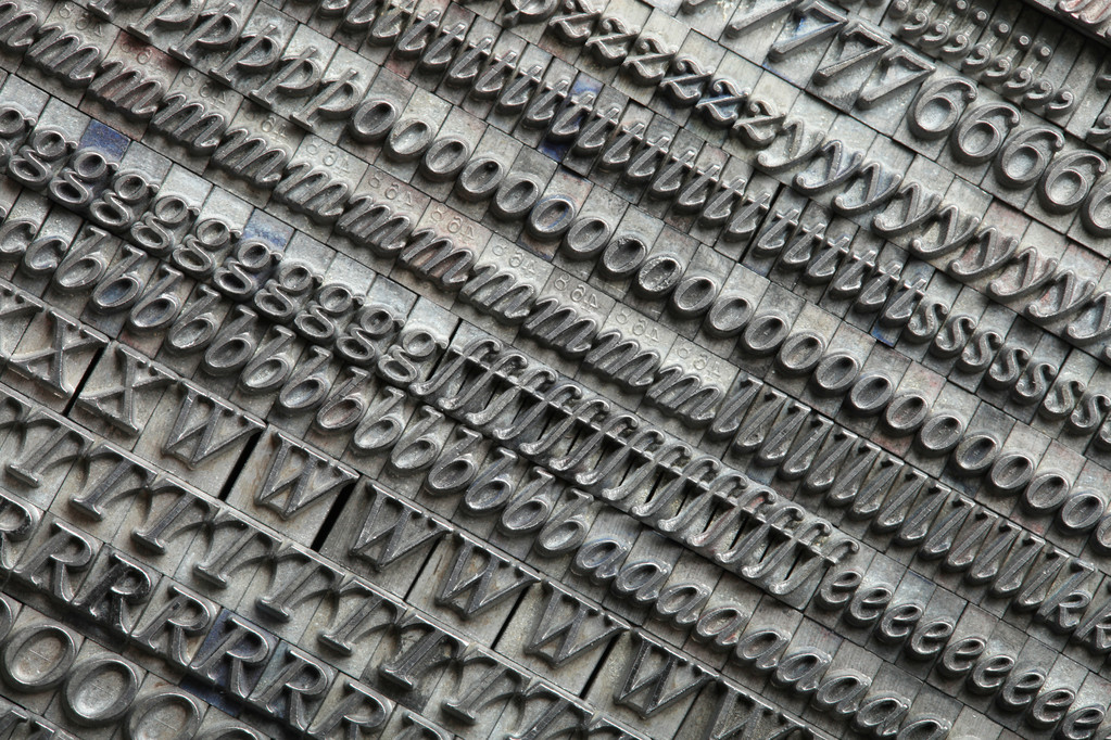 库存开始有所回升 沪铅期货价格震荡走弱