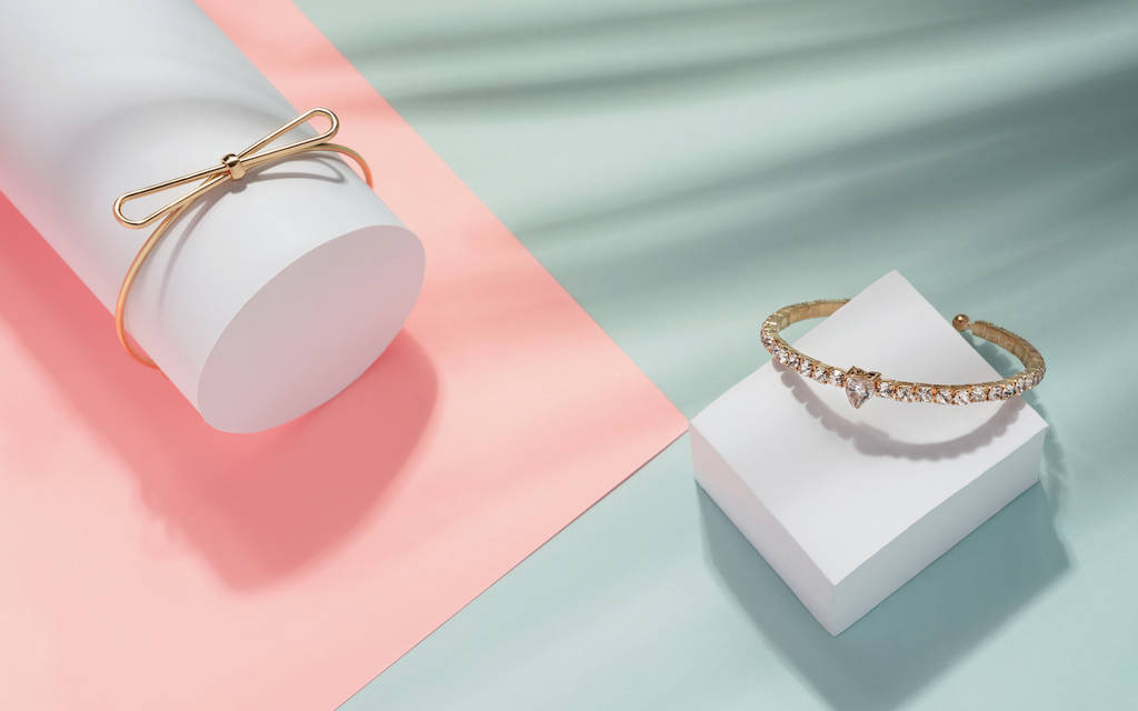 2024年2月28日珠宝首饰行业走高报368.04点 涨幅达1.13%