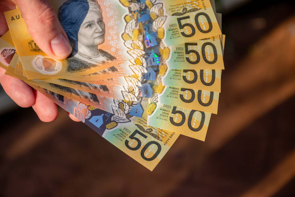澳联储明年4月之前不会降息 澳元兑美元下跌0.8%