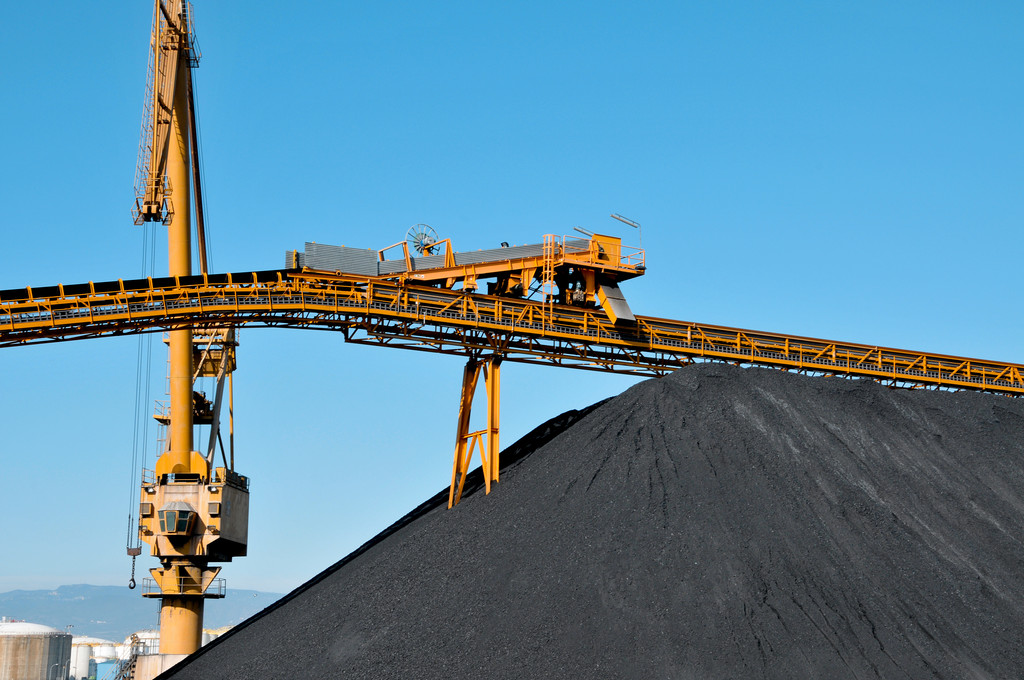 焦炭期货主力本周K线收阴 焦炭企业快速提产