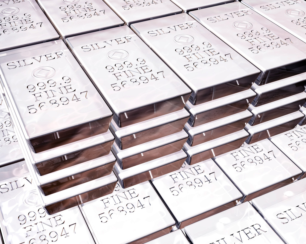 贵金属市场多头情绪高昂 金银仍处上涨周期
