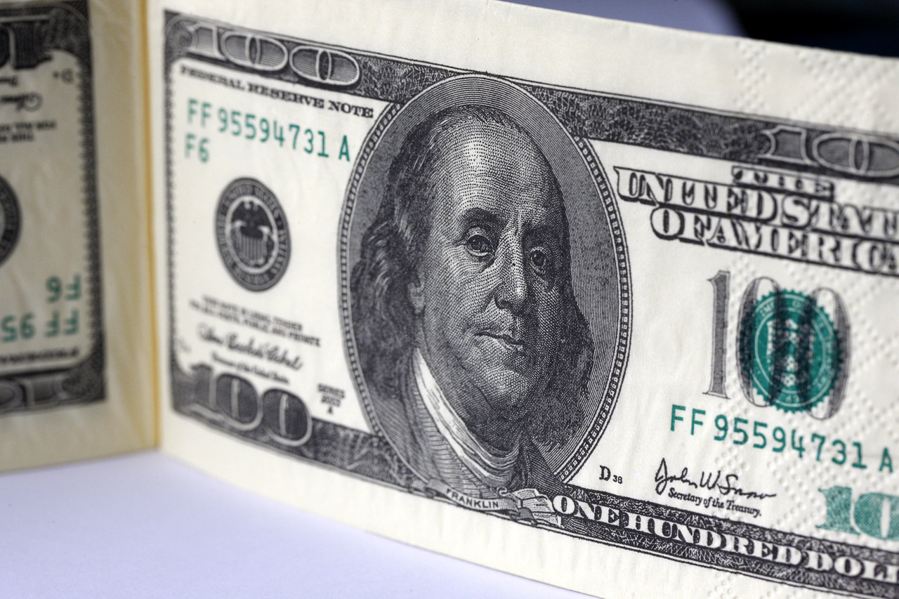 美联储官员发表鸽派言论 美元指数承压