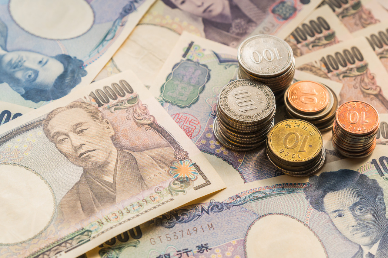 日本央行干预减缓日元跌速