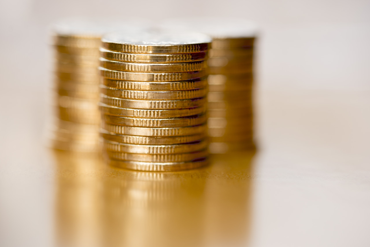 9月降息條件愈發(fā)成熟 黃金期貨收斂震蕩