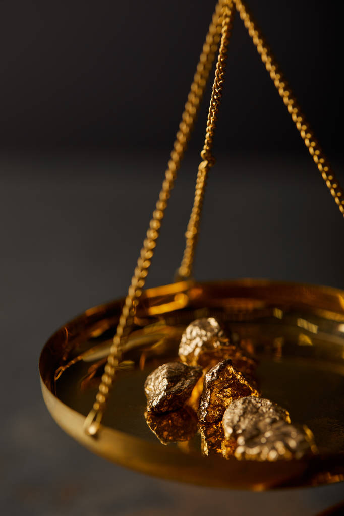 黄金期货保持强劲涨势 交易者密切关注中东紧张局势