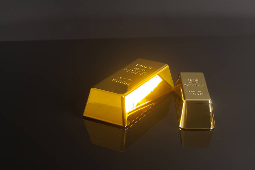 就业增长喜忧参半 黄金价格维持下跌