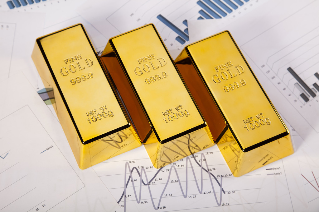 黄金短线保持上涨 特朗普准备在1月就职