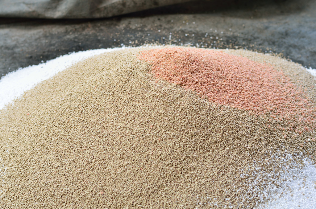 尿素供应过剩压力仍在 短期观望或逢高短空