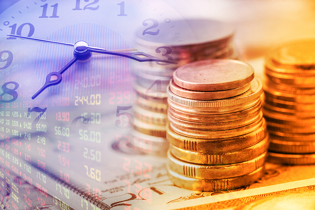 2024年度沪深A股上市公司现金分红总计2.4万亿元，9家分红超500亿元