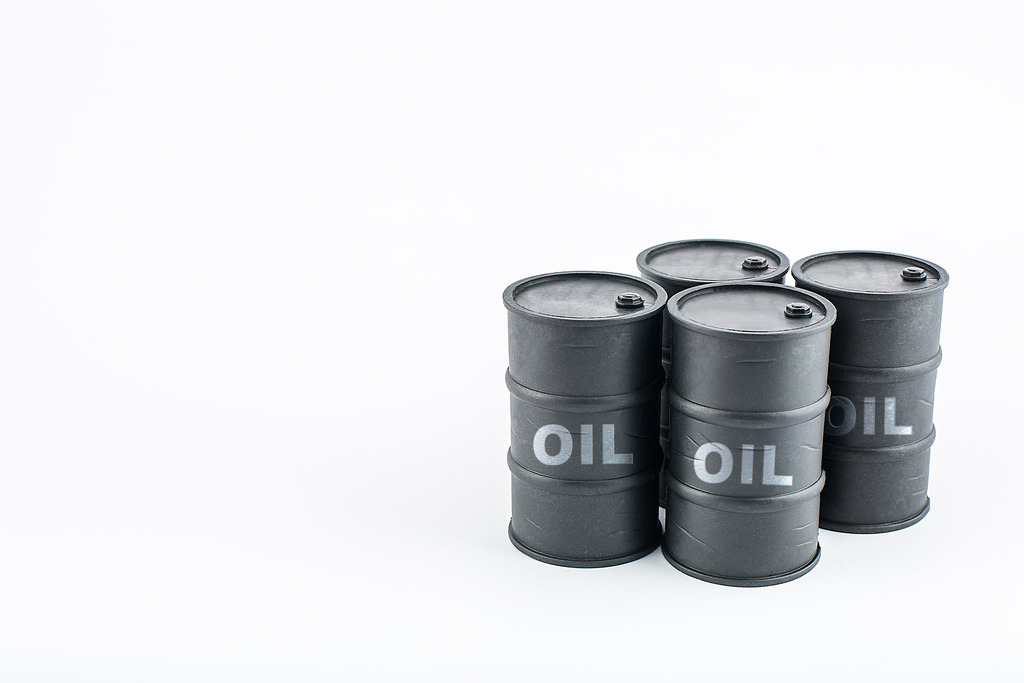 API数据再度显示去库 预期原油期货价格震荡运行