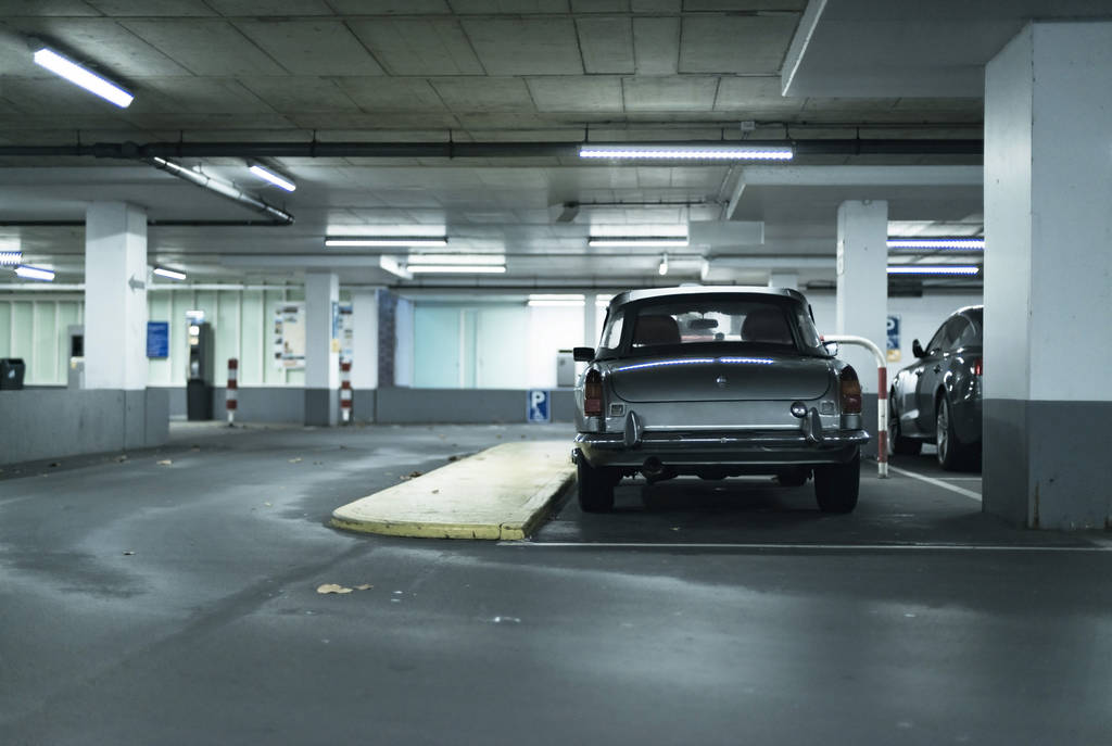 下游用户及贸易商多持谨慎观望态度 沥青遇阻回落