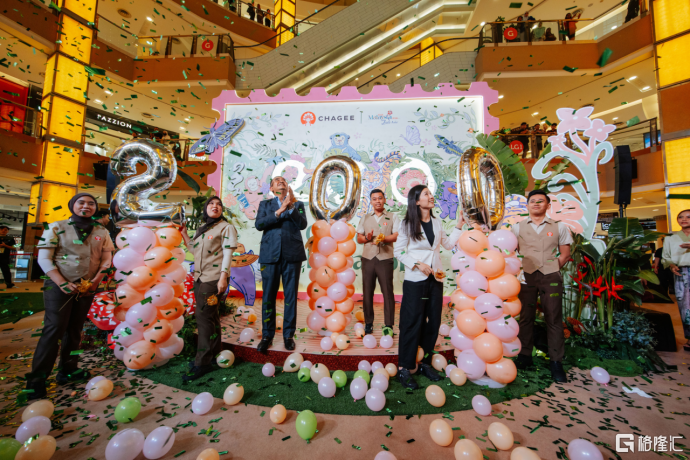 霸王茶姬(CHA.US)即将在马来西亚开出第200家门店，已成为当地人气品牌