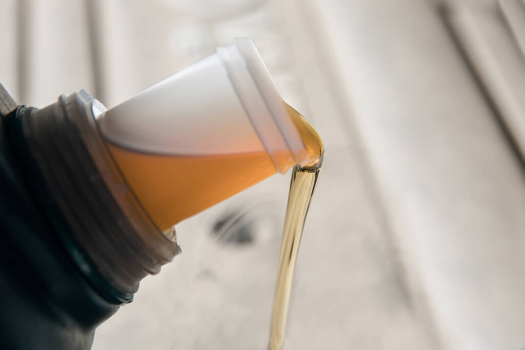 山东炼厂开工率持续提升利好需求 燃料油走势分化