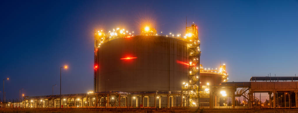 天然气价格震荡调整 欧盟提议从2027年1月1日起全面禁止进口俄罗斯液化天然气