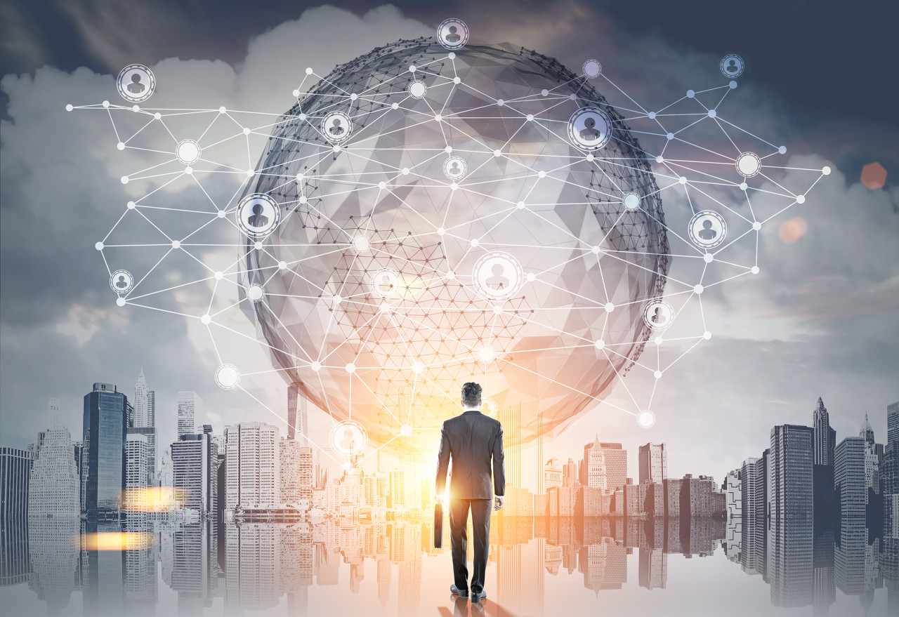 伦敦银从高位回跌 鲍曼宣布计划裁员30%