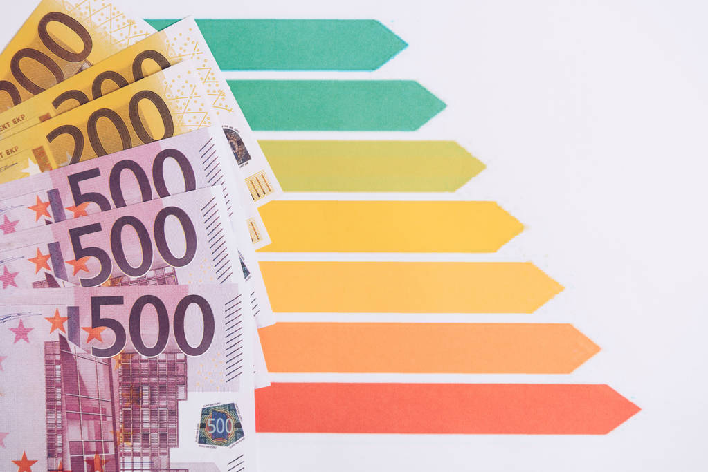 欧元反弹遇阻 1.16关口压力显现