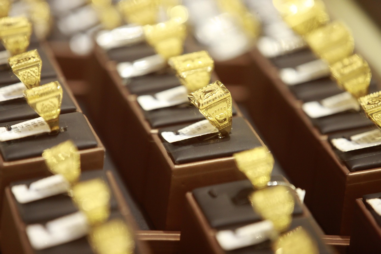 金价三日连阳！2025年11月28日周生生价格涨至1336元/克