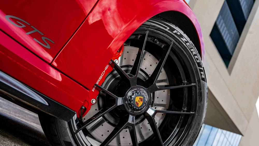 当高性能驶入可持续时代,下一代轮胎的核心价值被重新定义