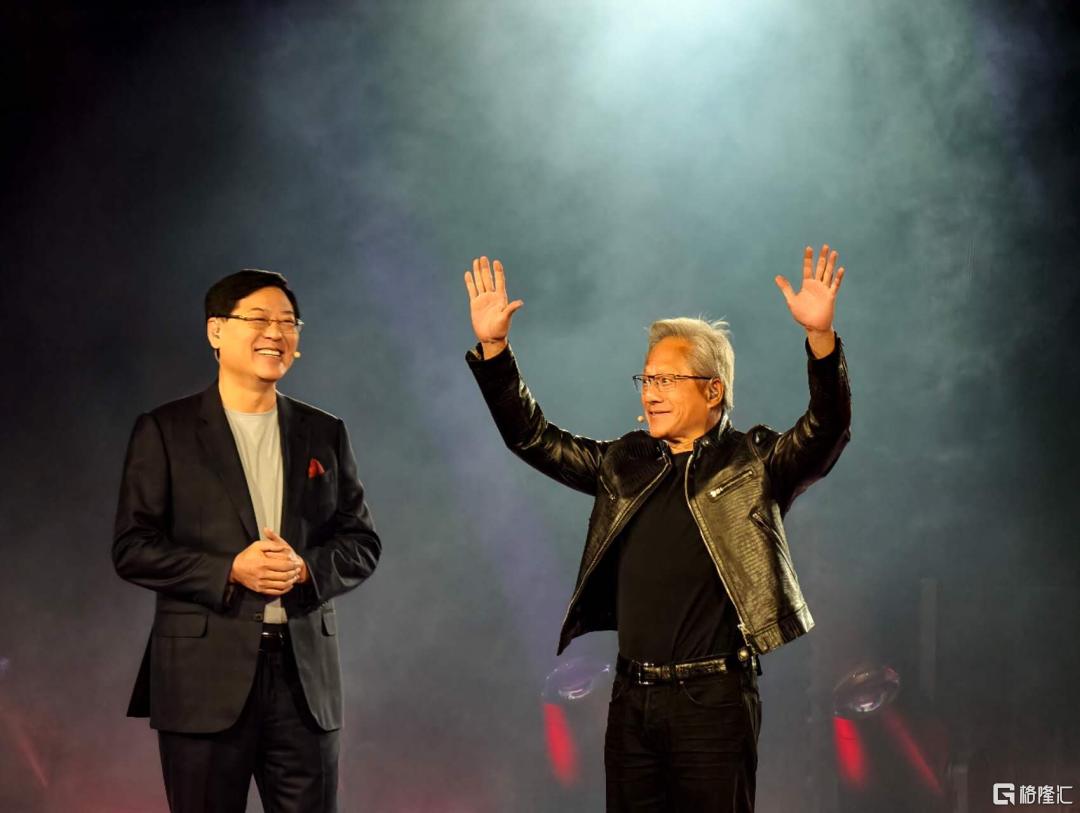 “算力之王”与“计算设备之王”：记一场跨越30年的握手