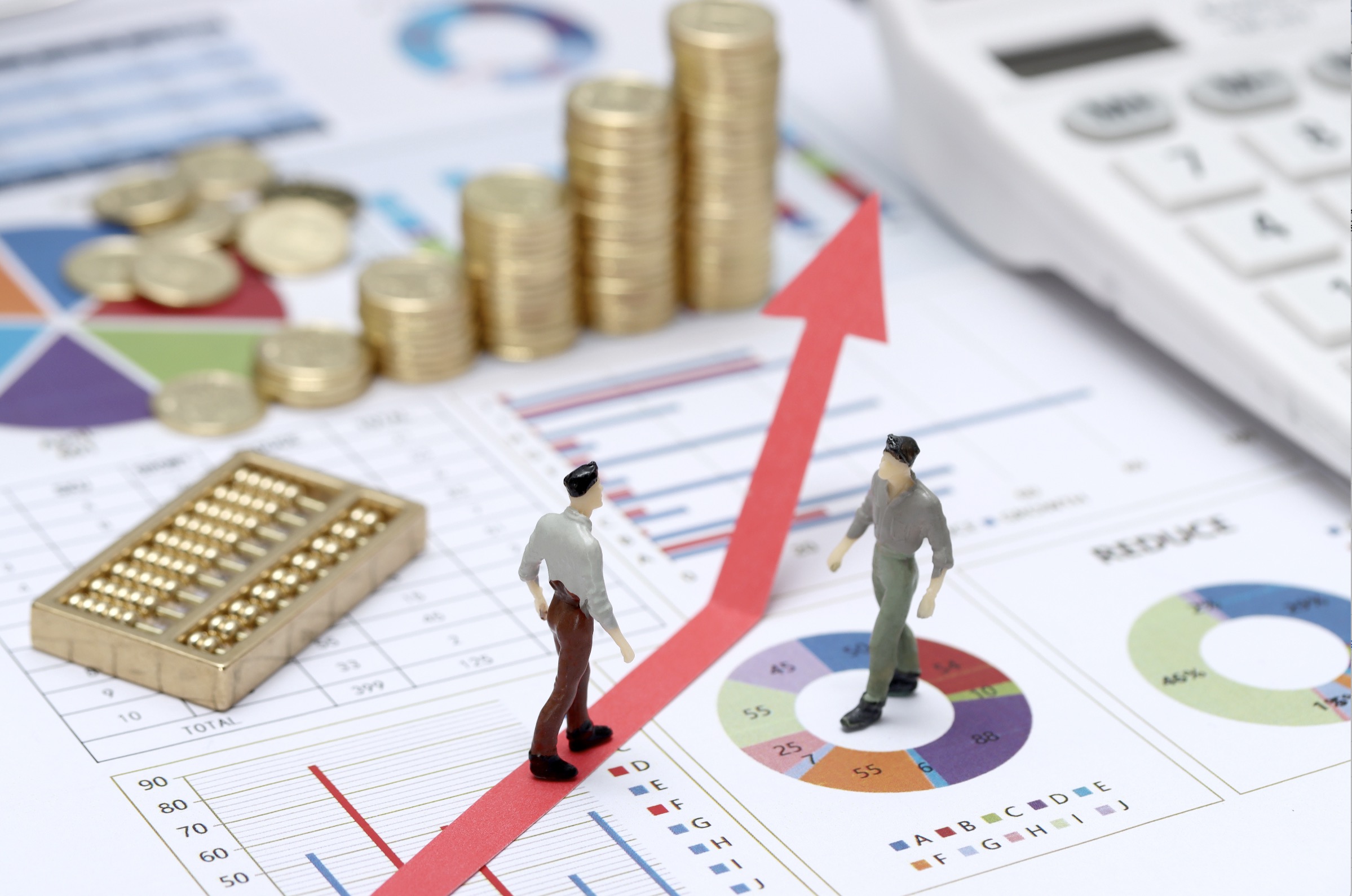 2025年净利预增超215%！中国太平股价创近7年新高，投资业绩大涨