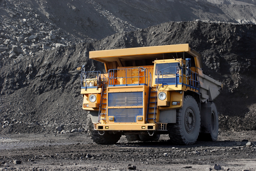 钢厂淡季铁水产量不及预期 焦炭价格低位震荡运行