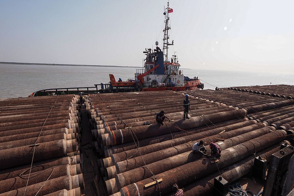 印欧签“世纪协议”，谁最受益？美国：印度！