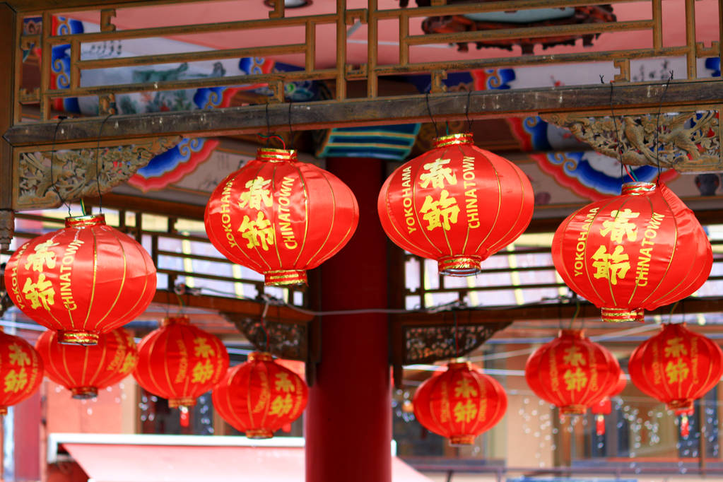 “非常中國時(shí)刻”走紅：外國年輕人開始重新認(rèn)識中國