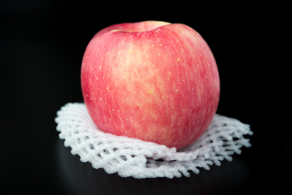 国内期市农副产品板块涨跌参半 苹果主力涨超4%