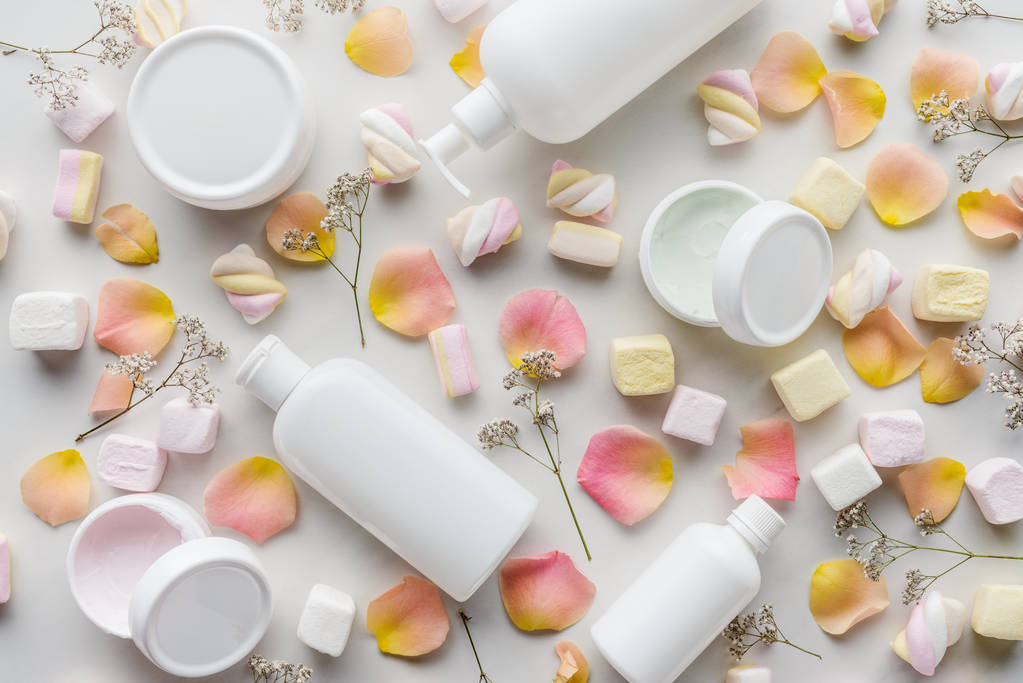 化妆品板块最新行情：2026年3月17日报2305.71点 涨幅达0.02%