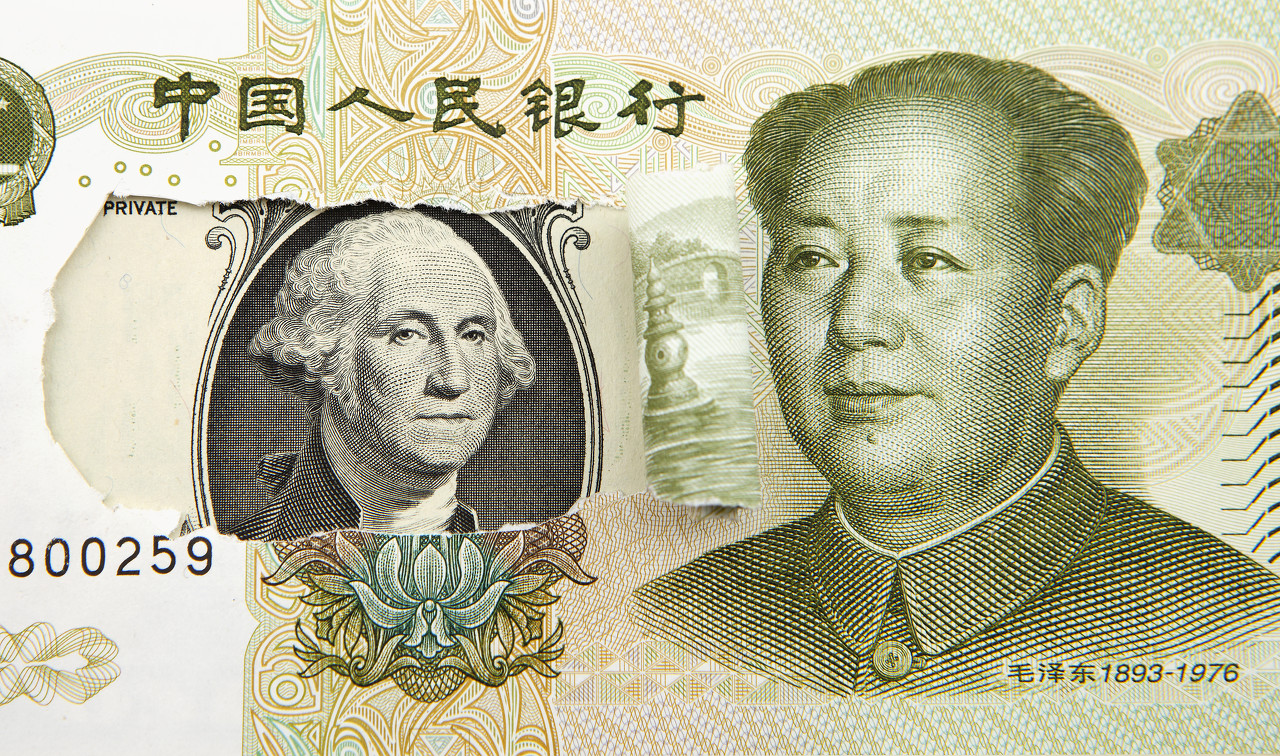 7月23日人民幣對(duì)美元中間價(jià)報(bào)6.7906 較前一交易日調(diào)增27個(gè)基點(diǎn)