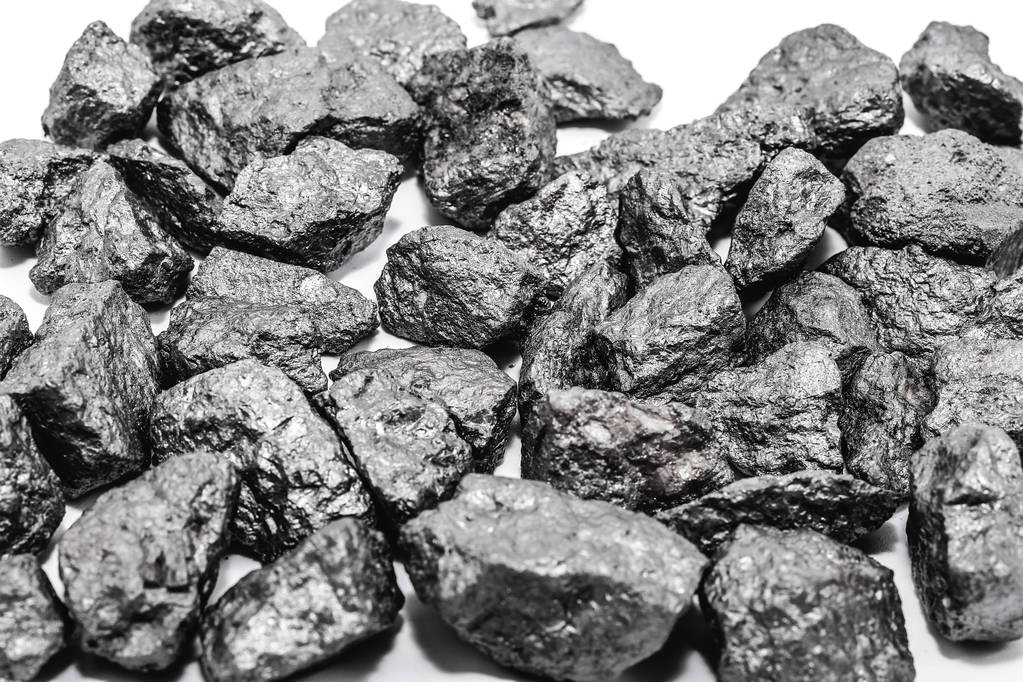 铝企淡季开工下调 刚需采购工业硅短期低位震荡