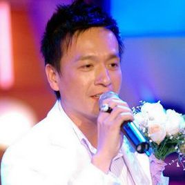 钟昀呈_钟昀呈收入