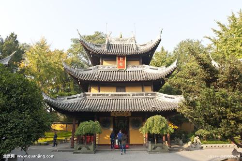 上海龙华寺旅游攻略_上海龙华寺在哪里_上海