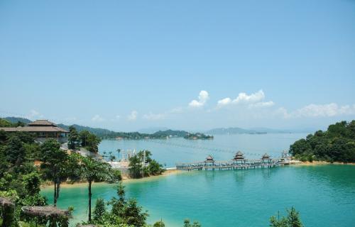 广东河源万绿湖旅游攻略_广东河源万绿湖在哪