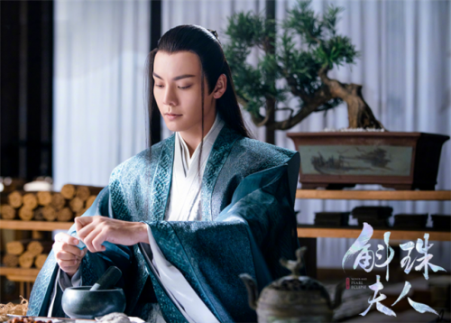 《斛珠夫人》同款護膚好物 植物醫生蘭精靈